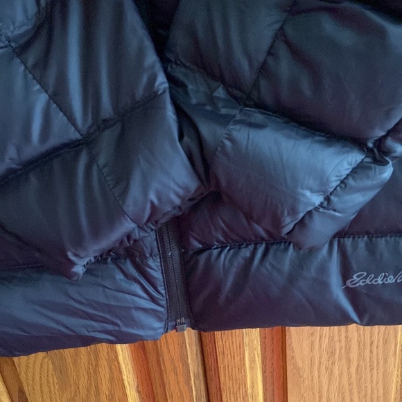NWT Eddie Bauer Black Cirruslite Down Hooded Jacket Puffer - Picture 5 of 9